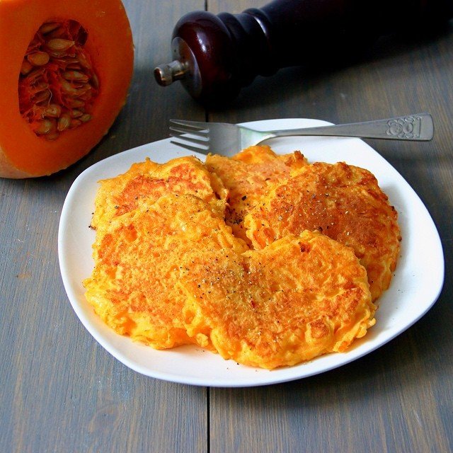 Тыквенные оладьи из кукурузной муки